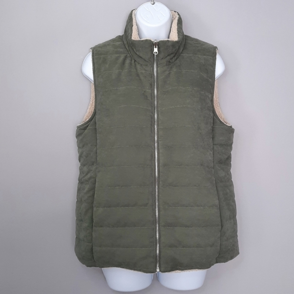 Entro Reversible Sherpa Vest size Medium